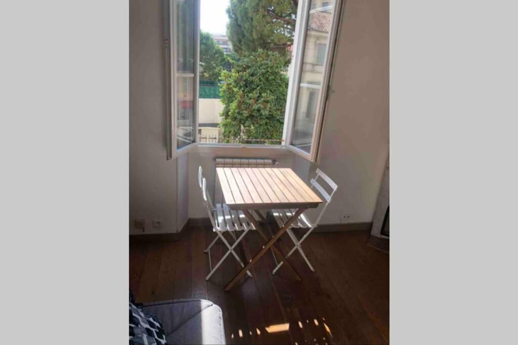 Bel appartement bien placé au cœur de Cannes Extérieur photo